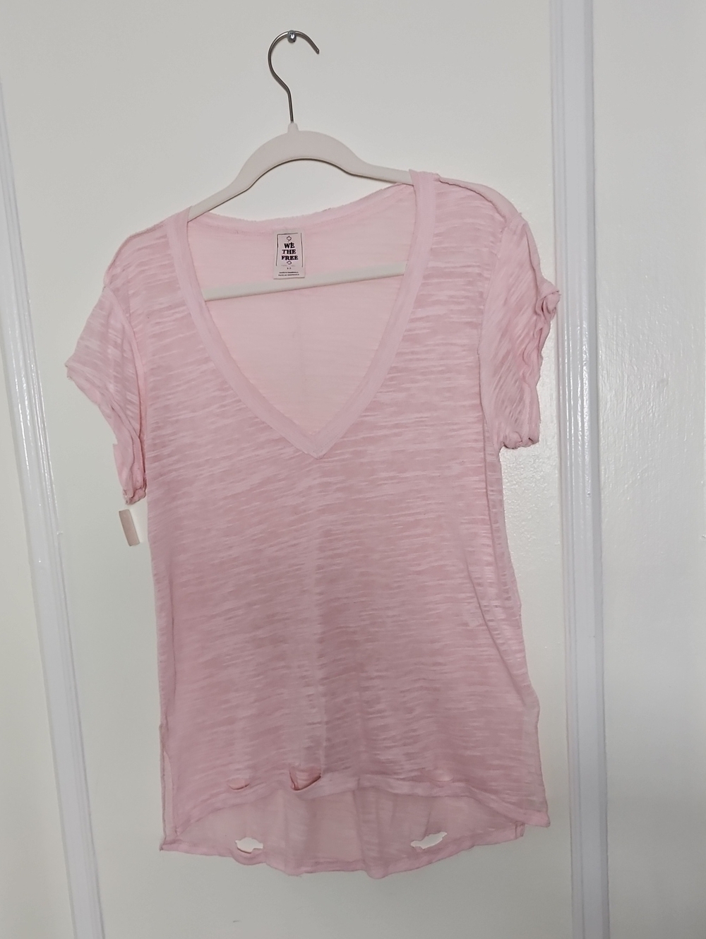 We The Free Soft Pink V-Neck Short Sleeve Tee - Picture 1 of 6